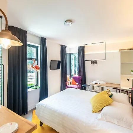 Barefoodgiulia Hotel Hasselt