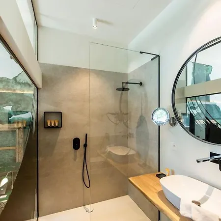 Barefoodgiulia Hotel 4*